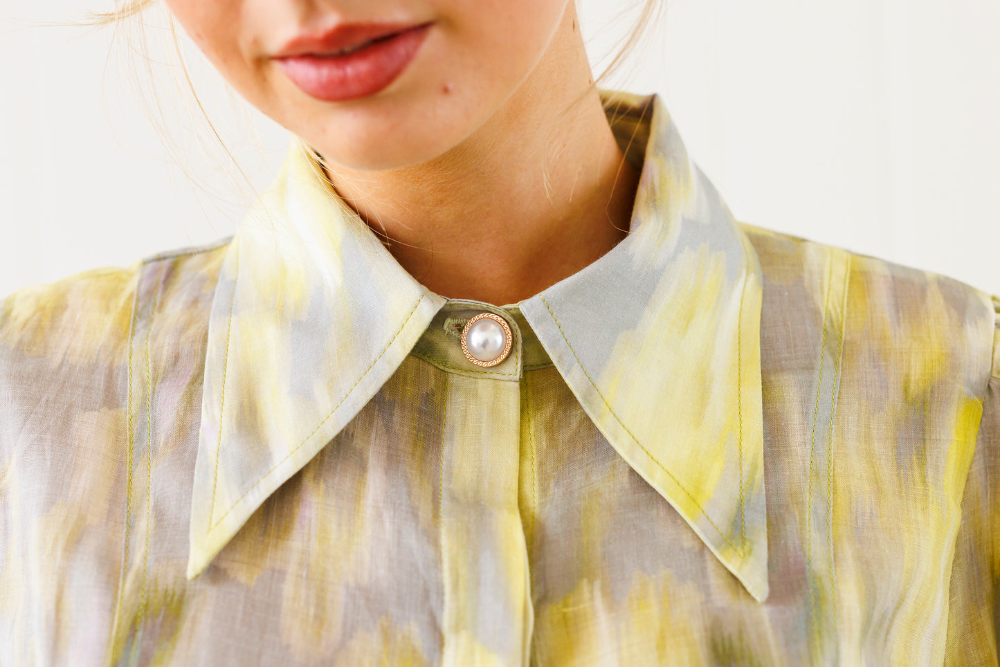 Marilyn Shirt - The Blonde Drop